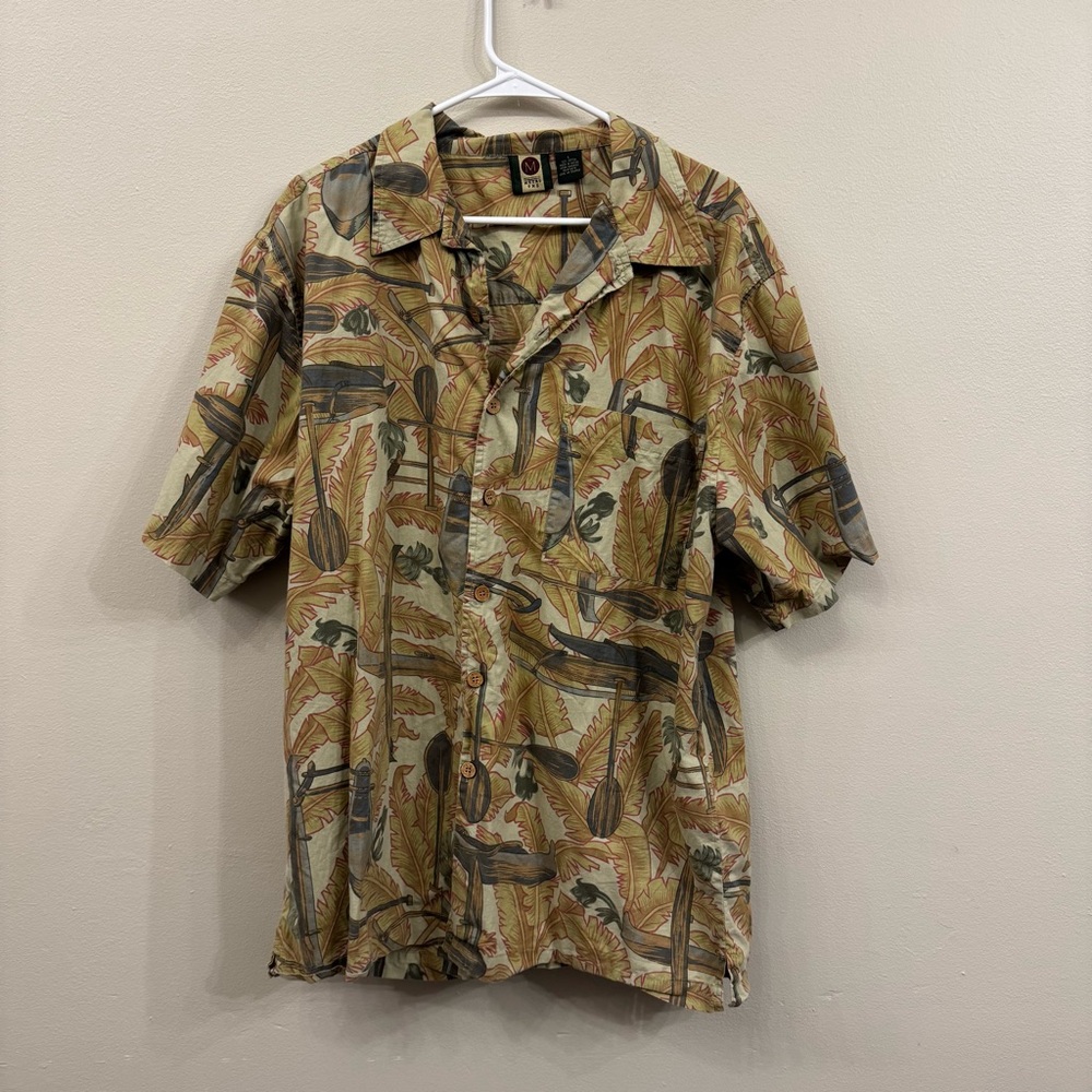 Vintage Metro One Leaf Patterned Men’s Button Down Shirt in Earth Tones | Large